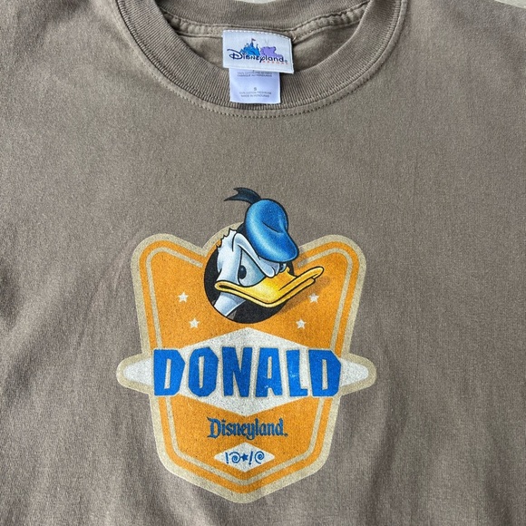 Disneyland Donald Duck Graphic T-Shirt - Picture 1 of 2